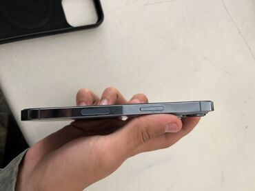 Apple iPhone: IPhone 13 Pro, Sierra Blue, Face ID — 5