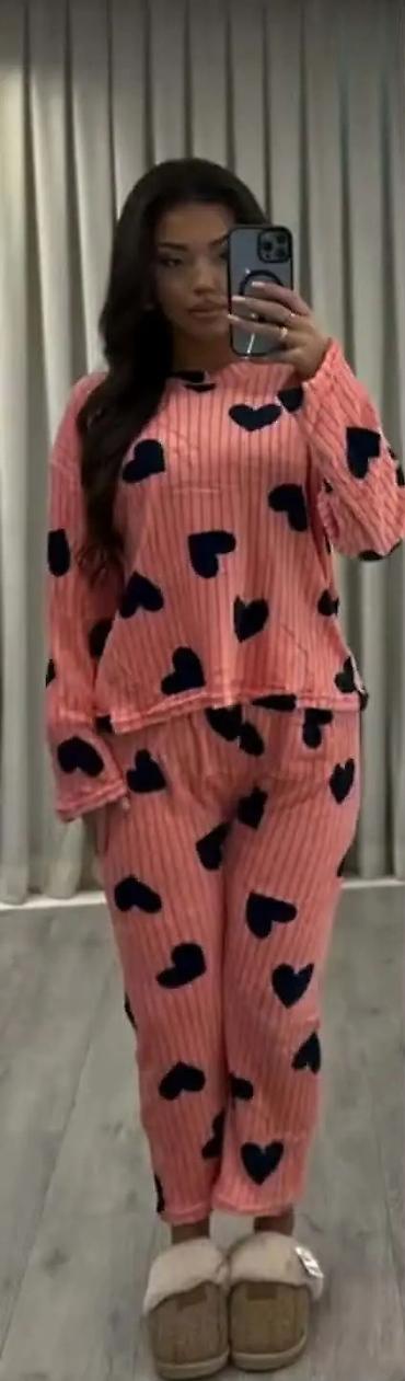 Pidžame: Ženske pidžame – set (gornji deo + donji deo) - Dizajn: raznovrsni — 1