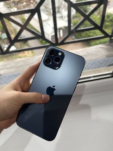Apple iPhone: IPhone 12 Pro Max, Б/у, 256 ГБ, Голубой, Защитное стекло, Чехол, 87 %