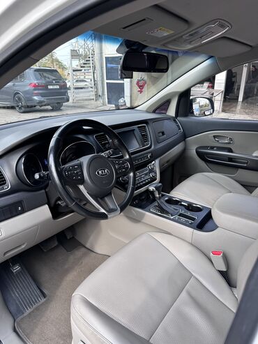 Kia: Kia Carnival: 2019 г., 2.2 л, Автомат, Дизель, Минивэн