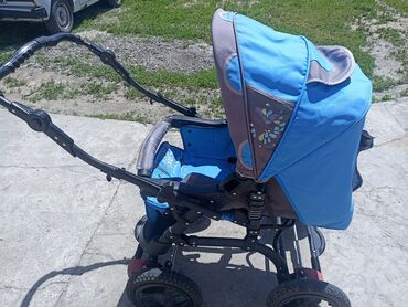 детские коляски для двойняшек: Коляска, цвет - Голубой, Б/у
