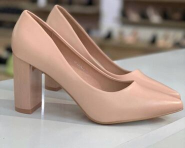 Salonke: Salonke, 40 — 11