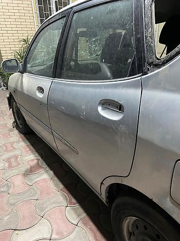 Daihatsu: Daihatsu Sirion: 2003 г., 1 л, Механика, Бензин, Хэтчбэк — 10