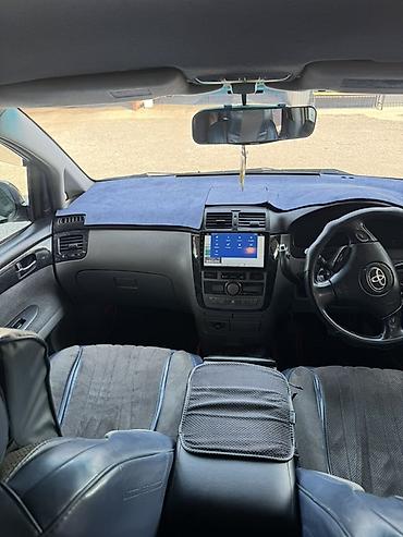 e klass: Toyota Ipsum: 2002 г., 2.4 л, Автомат, Газ, Минивэн — 7