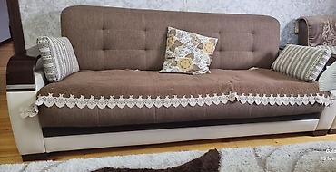 dekor divar: TECILI SATILIR. Divan ve 2 kreslo bazalidi hamisi, 350 man. Ag qonaq — 5
