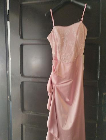 lindex deca: Svečana ženska haljina u nežno roze nijansi, elegantnog i ženstvenog — 1