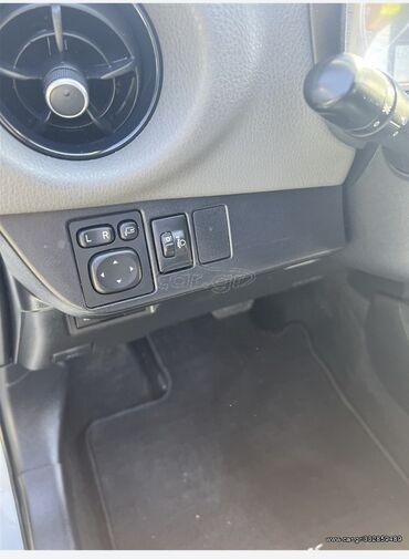 Toyota: Toyota Yaris: 1.5 l. | 2018 έ. Χάτσμπακ — 11
