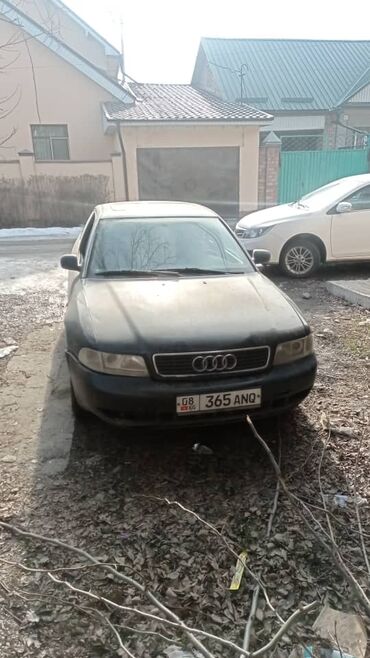 Audi: Audi A4: 1994 г., 1.8 л, Механика, Бензин, Седан