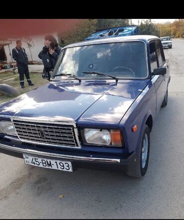 бампер на мерседес w210 в бишкеке: VAZ (LADA) 2107: 1.5 l | 1998 il 200 km Sedan