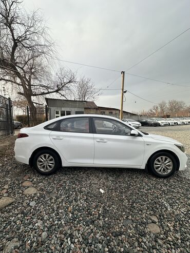 Hyundai: Hyundai : 2019 г., 1.6 л, Автомат, Бензин, Седан — 6