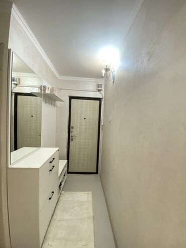 горького дом: 3 комнаты, 63 м², Индивидуалка, 5 этаж, Евроремонт