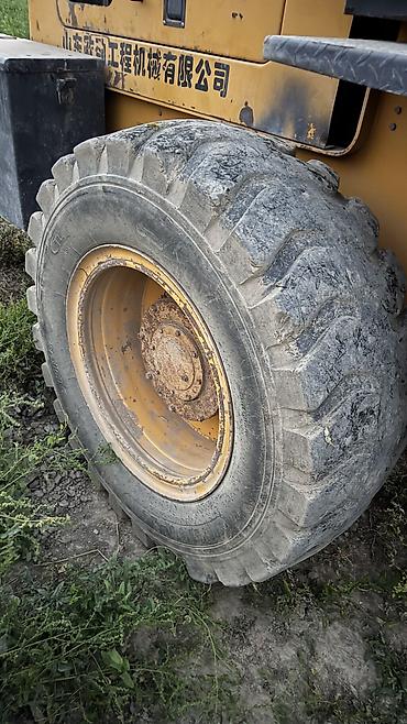 покрышки грузовые: Продаю покрышки на погрузчик 16/70-24 16/70r24 16/70 24 в наличии 4 — 3