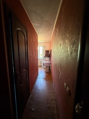 1 комнатная квартира без мебели: 2 бөлмө, 446 кв. м, 104-серия, 2 кабат, Косметикалык ремонт