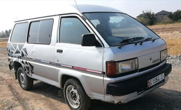 Toyota: Toyota Lite Ace: 1985 г., 1.8 л, Механика, Бензин, Минивэн — 2