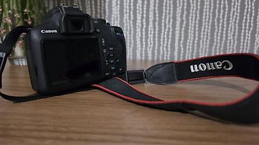 canon 70d: Canon EOS 2000D DSLR fotoaparat - Obektiv: Canon Zoom Lens EF‑S — 2