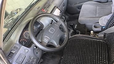 type r: Honda CR-V: 1997 г., 2 л, Механика, Бензин, Универсал — 3