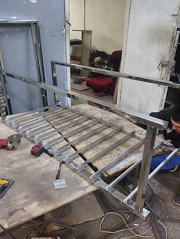 Стеллажи: Стеллаж полностью нержавейка размер 83х40х127 толщина листа 0.9мм — 8