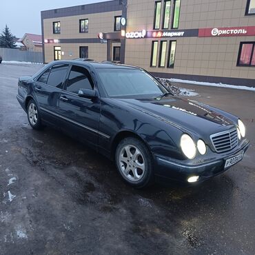 Mercedes-Benz: Mercedes-Benz E-Class: 2001 г., 2.6 л, Автомат, Бензин, Седан