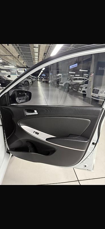 Hyundai: Hyundai Accent: 2019 г., 1.4 л, Автомат, Бензин, Седан — 22