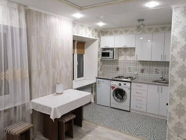 продается 3 комнатная квартира политех: 1 бөлмө, Кыймылсыз мүлк агенттиги, Чогуу жашоосу жок, Толугу менен эмереги бар
