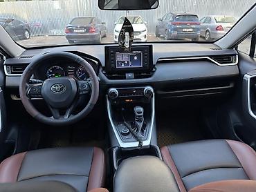 5: Toyota RAV4: 2019 г., 2.5 л, Автомат, Гибрид, Кроссовер — 6