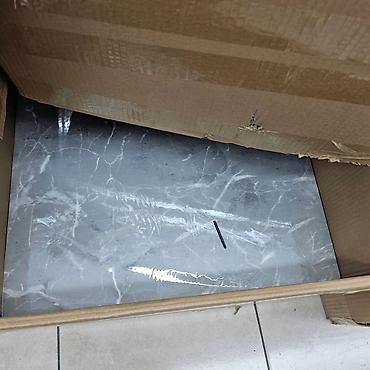 Ostalo: Dekorativni zidni paneli – 10 komada (60x60 cm) Paneli imaju moderan — 6