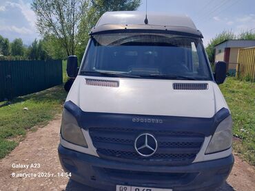 стрим машина: Автобус, Mercedes-Benz, до 15 мест
