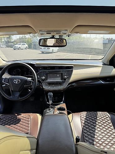 corolla 2016: Toyota Avalon: 2015 г., 2.5 л, Автомат, Гибрид, Седан — 2
