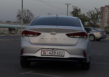 хорошее состояние: Hyundai Sonata: 2021 г., 2 л, Газ, Седан — 8
