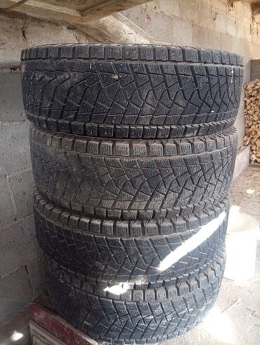 шины на ниву r16: Шины 285 / 75 / R 16, Зимняя шипованная, Б/у, Комплект, Внедорожные (АТ/МТ), Bridgestone