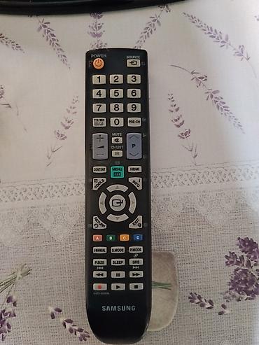 штатная магнитола: Телевизор Samsung 32" НЕ смартТВ . торг уместен. идеально — 3