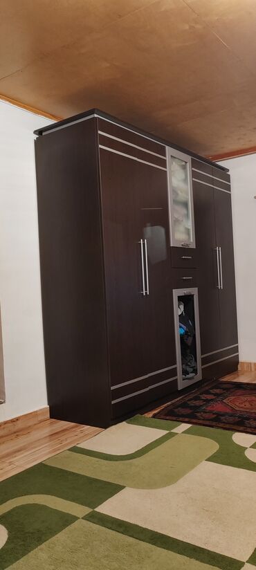 İşlənmiş, Açılan, 4 qapılı Düz dolab, Qarderob, paltar dolabı, Azərbaycan