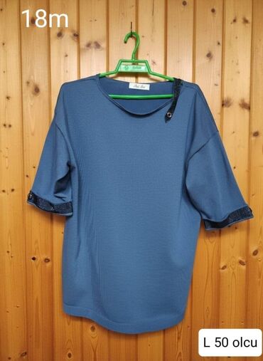 Köynək və bluzalar: Qadin geyimleri koynek don meclis giymi ve jiget dukan baglanib oz — 5