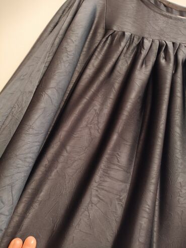 Gündəlik donlar: Abaya qırışlı ipək parçadan hazırlanıb.Yenidir.Rəng olaraq tünd -da lalafo.az — 9 Gündəlik donlar: Abaya qırışlı ipək parçadan hazırlanıb.Yenidir.Rəng olaraq tünd — 9