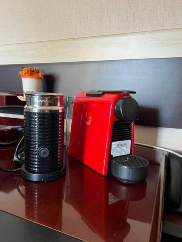 turk kofe aparati: Qəhvə maşını Avtomat, Su qabı ilə, İşlənmiş