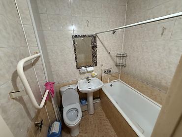 Продажа квартир: 2 комнаты, 44 м², 8 мкр Индивидуалка, 4 этаж, Старый ремонт — 6