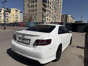 100 крузак: Toyota Camry: 2009 г., 2.5 л, Автомат, Бензин, Седан — 5