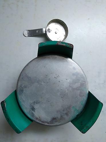 c4 2005: Turistički primus precnik 14 cm.otvor 3,5 cm.Primus prodajem onakav — 4