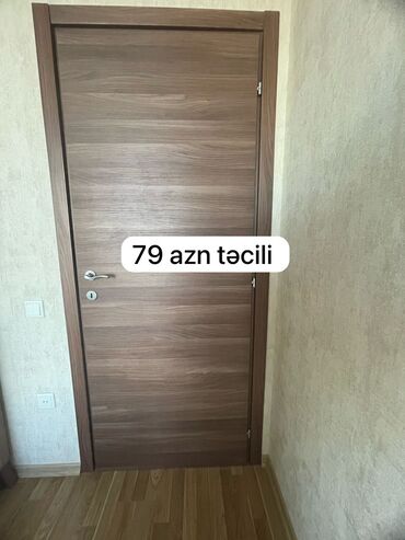 Quru inşaat materialları: Mənzil üçün Yeni Giriş qapısı With peephole, Zəmanətli, Ödənişli quraşdırma, Ünvandan götürmə, Ödənişli çatdırılma