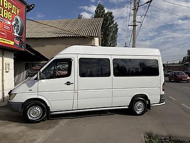 Mercedes-Benz Спринтер: 2005 г., 2.2 л, Механика, Дизель, Фургон