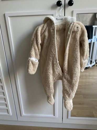 Uşaq üçün isti teddili kombinezon - Rəng: bej - Material: yumşaq