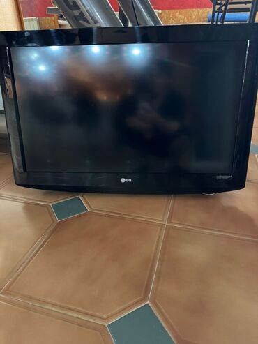 Televizor LG LCD 24"