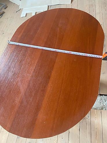 tek stollar: Masalar 3 eded di tek tek satilmir deyerinden ucuz hec bir prablemi — 3