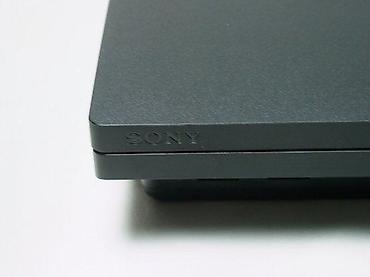 old laptop: U ponudi je Sony PlayStation 3 sa naslova. Stanje: lepo očuvana — 8