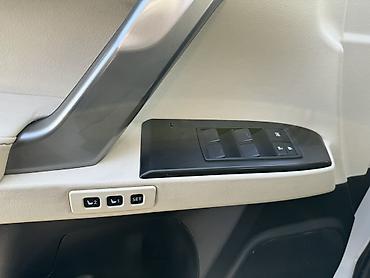 Lexus: Lexus GX: 2022 г., 4.6 л, Автомат, Бензин, Внедорожник — 27