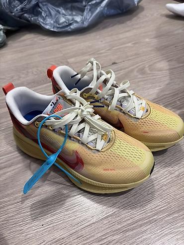 кросовки беговые: Мужские кроссовки, 40, Nike, Новый, цвет - Желтый, Самовывоз — 1