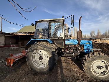 Тракторы МТЗ (Беларус): Трактор BELARUS 892.2 - Полный привод (4х4), класс тяги 1,4 - — 7
