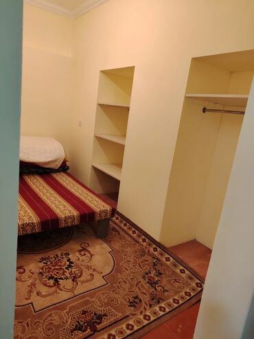 Uzunmüddətli kirayə mənzillər: Sabunçu rayonu, Sabunçu qəsəbəsində, Hamamın yanında 2 otaqlı həyət -da lalafo.az — 4 Uzunmüddətli kirayə mənzillər: Sabunçu rayonu, Sabunçu qəsəbəsində, Hamamın yanında 2 otaqlı həyət — 4