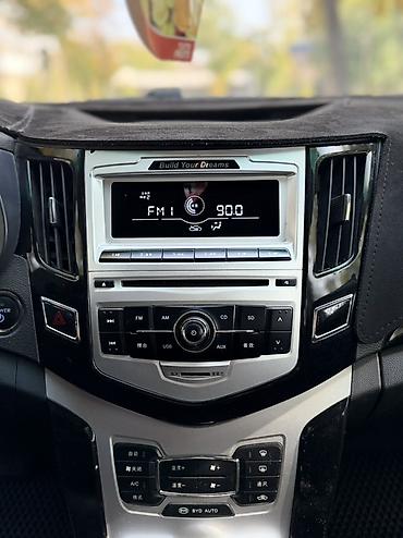 ayon i60: BYD E5: 2016 г., 0.1 л, Автомат, Электромобиль, Седан — 9
