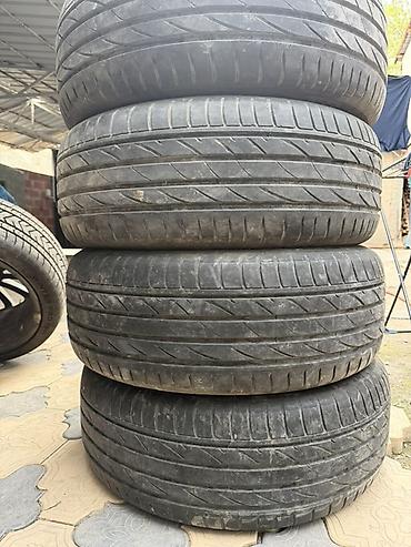 Транспорт: Комплект шин Maxxis, летние, 4 штуки. 235.55.19 2022года - — 2